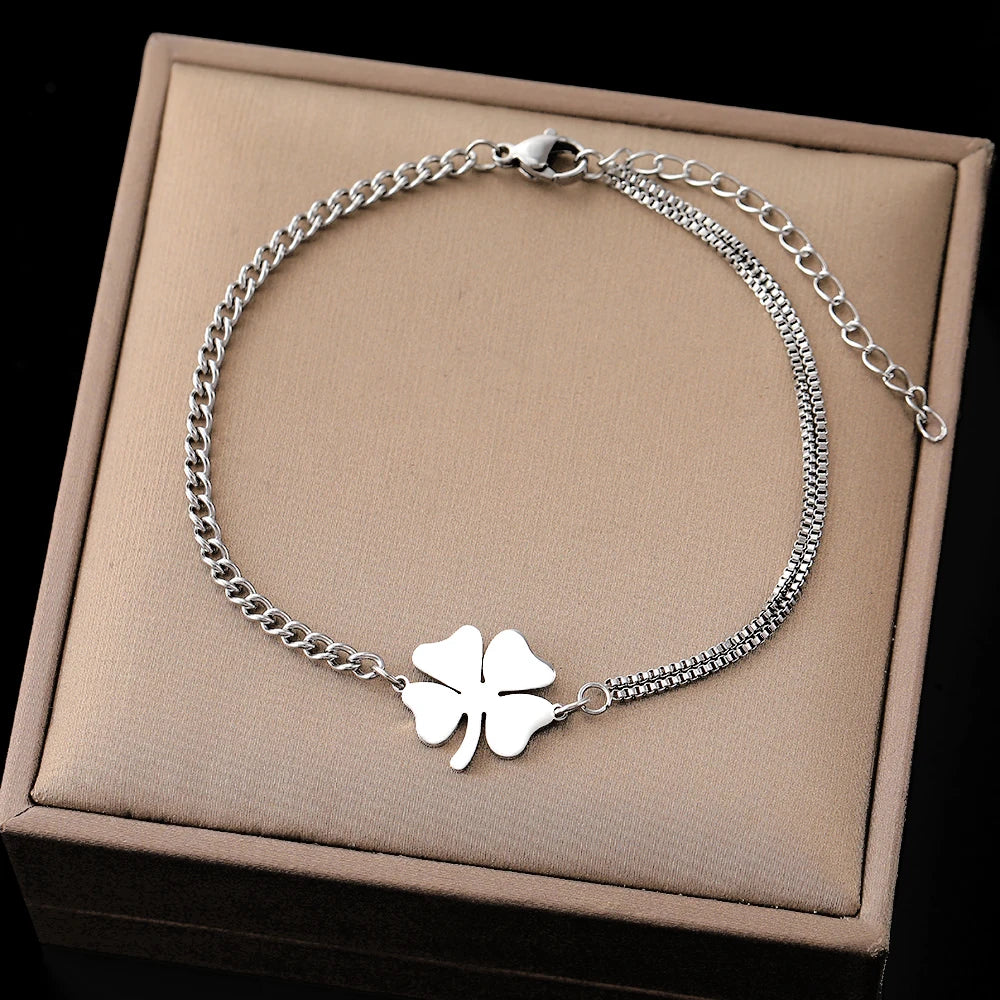 The Unfading Clover Bracelet